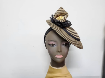 Fascinator ( Maggie's Hat)