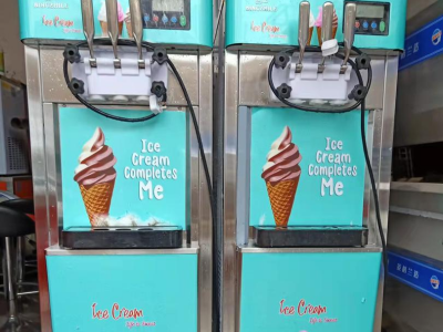 Ice Cream Machine
