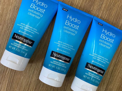 Exfoliating cleanser