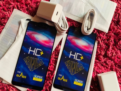 Pixel 3xl screen guard and fast charger