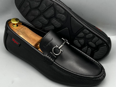 Mocassins Feragamo Noire