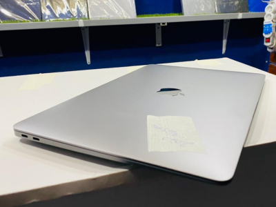Macbook
