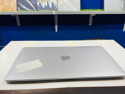Macbook