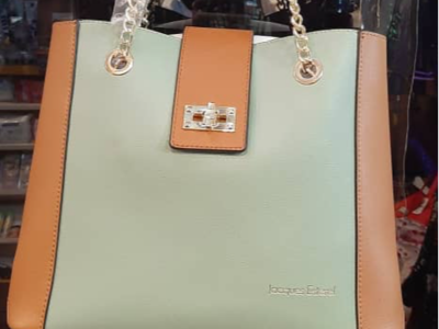 Sac a main en cuir