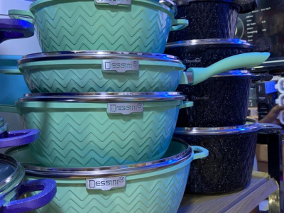 Cute 5 pieces pots set
