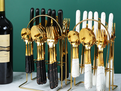 Set of 24 pieces