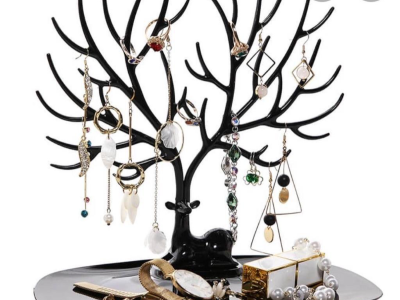 Jewelry tree