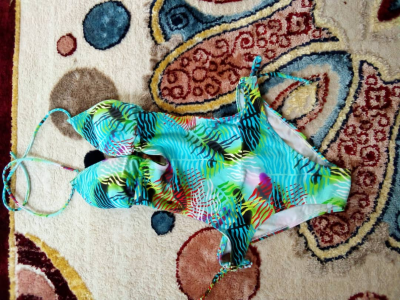 Swimming wear