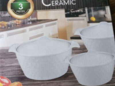 Ceramic dinner set