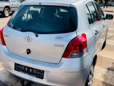 Voiture YARIS