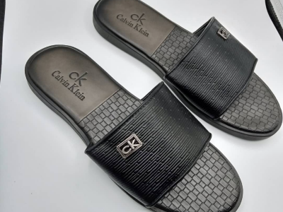 Male slippers