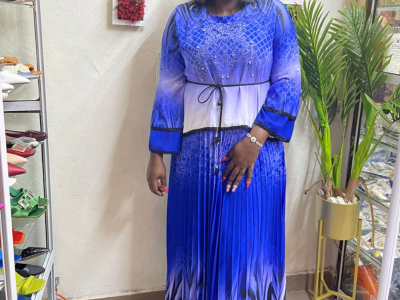 Awesome lady’s dress