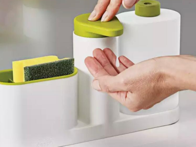 Liquid soap dispenser