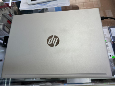 Laptop HP probook  Ryzen 5 4500u Ram 8giga SSD 256giga
