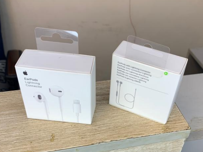 Apple Earpiece