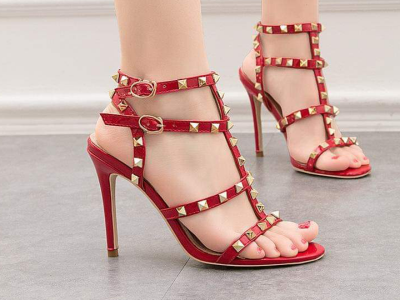 High heel sandals