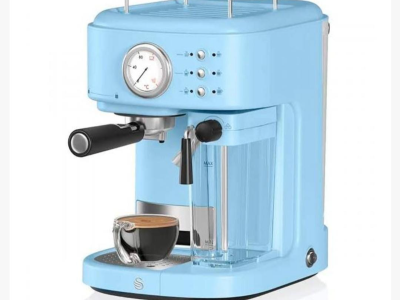 Swan Retro One touch la machine à expresso semi-automatique