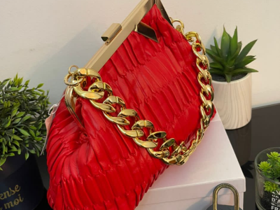 Hand bag