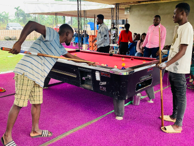 Pool ball
