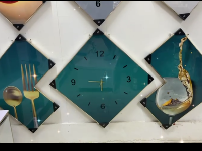 Horloge murale décorative et cadres