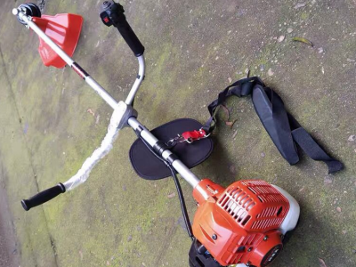 Grass cutting machine