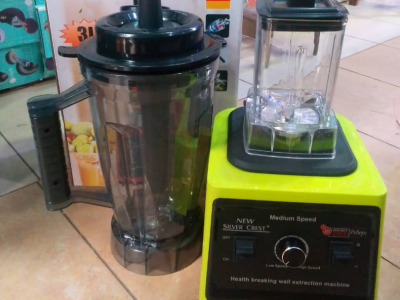 New silver crest blender