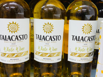 Talacasto white wine