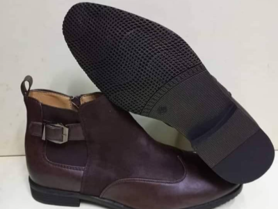 Male shoe