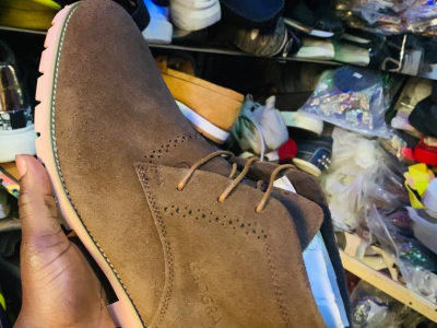 Leather shoe