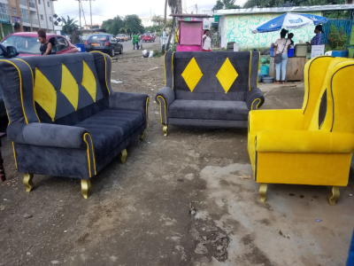 6 seat 3chairs Couch