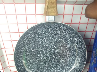 Frying pan