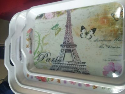 Service tray