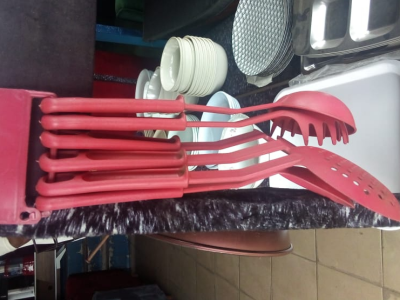 Kitchen Cutleries