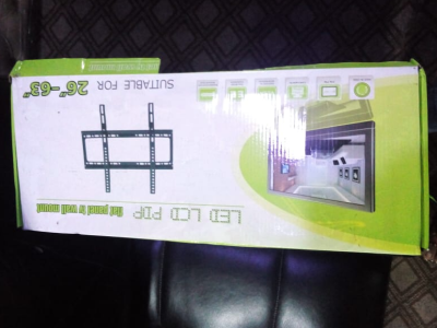 Tv wall stand 22 -63 inches tv
