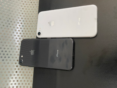 iPhone 8