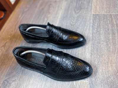 Nusta shoe ( black male loafers)