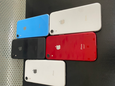 iPhone XR