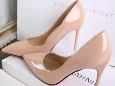 Ladies high heel  shoe
