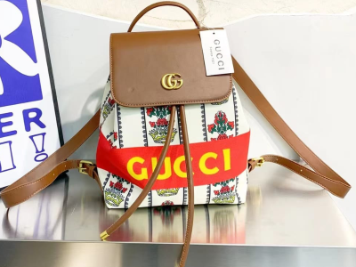 Hand bag
