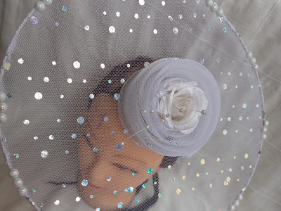 White satellite fascinator