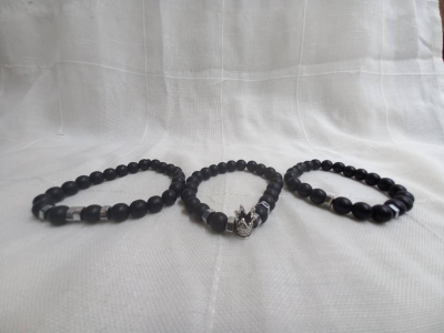 Unisex black beats