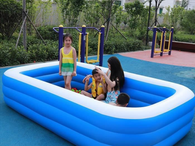 Inlfatable pool