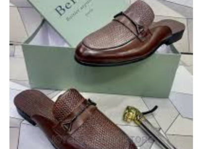 Quality men leather slippers