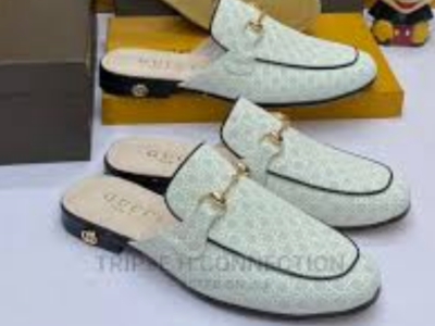 Quality men leather slippers