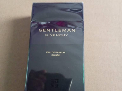 Gentleman Givenchy