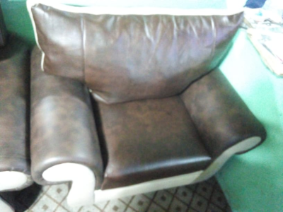 Set of brown leather chair