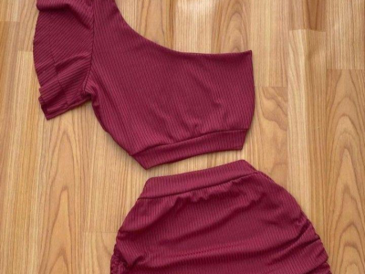 Two piece set