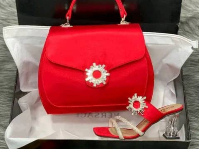 Handbag with slippers ( Set)