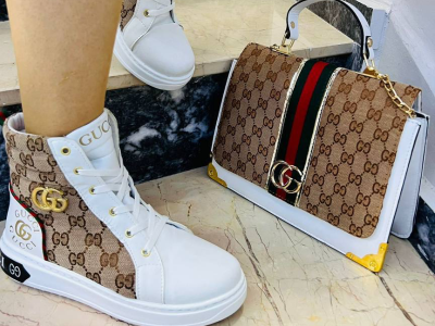 Handbag with Tennis shoes ( Set)