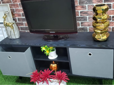 Petit  meuble  tv en noir